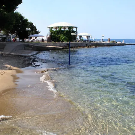 Family Friendly House With A Swimming Pool - 22775 Umag